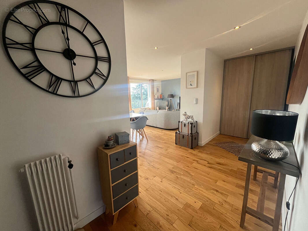 Appartement à DARDILLY