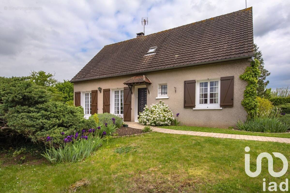 Photo 1 - Maison à MORET-SUR-LOING