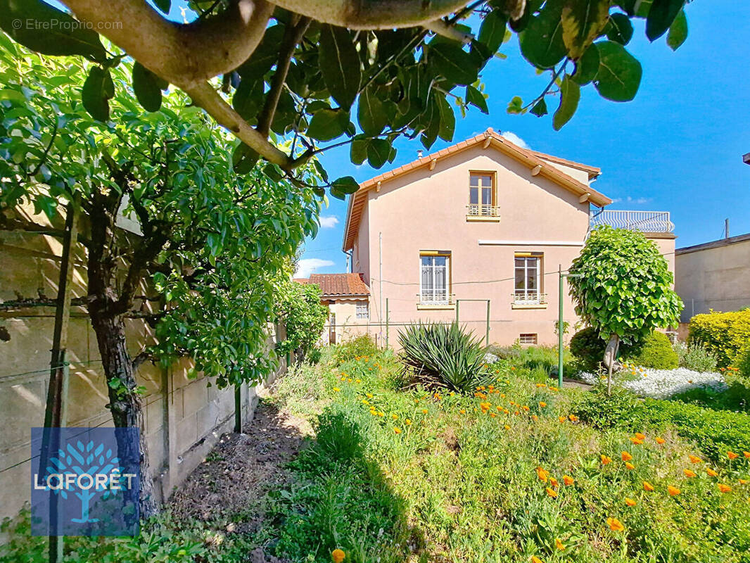 Maison à OULLINS