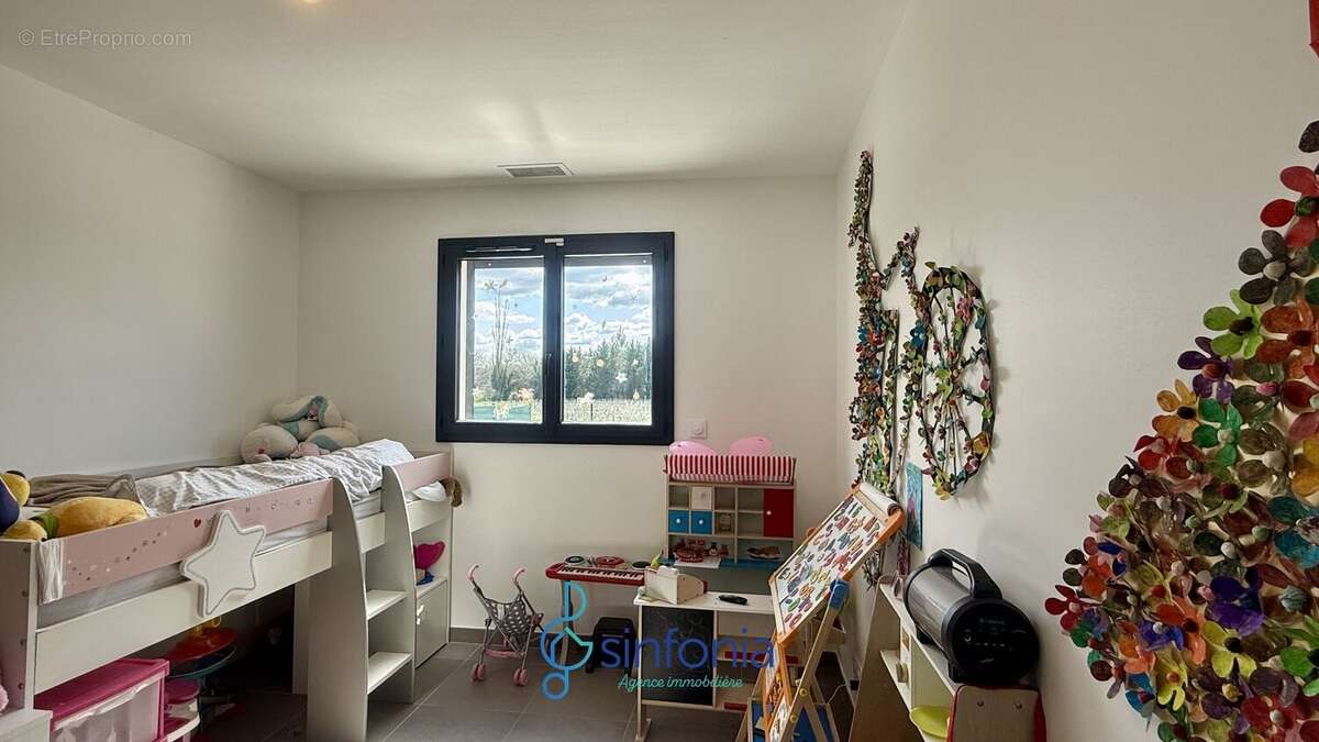 Maison à AIGALIERS