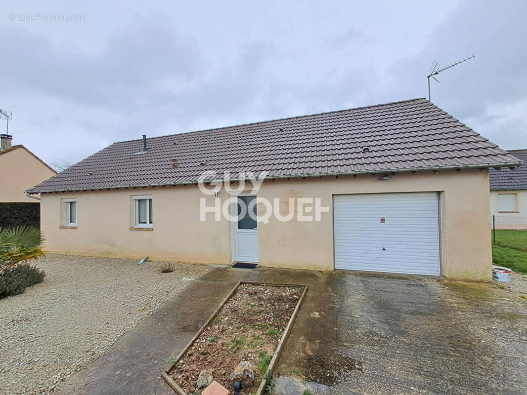 Maison à L&#039;AIGLE