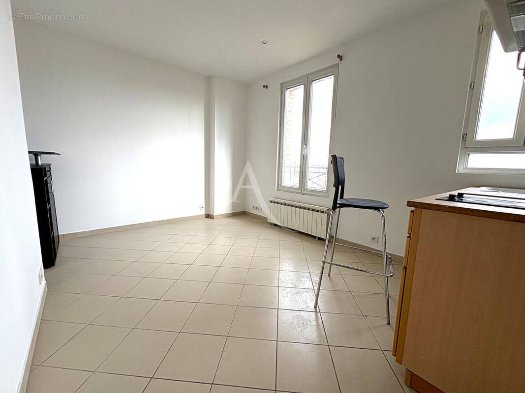 Appartement à FONTENAY-SOUS-BOIS