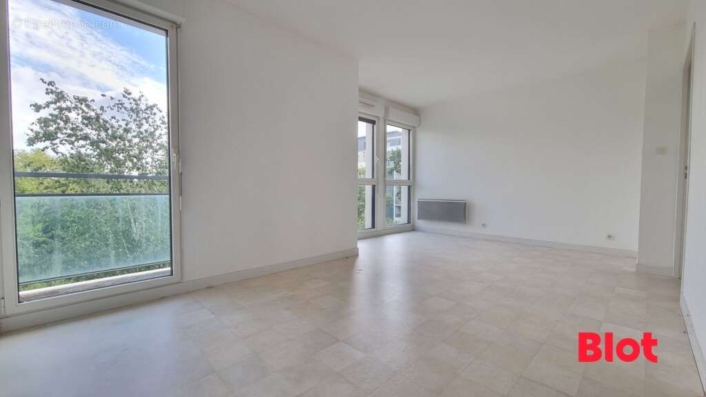Appartement à PACE