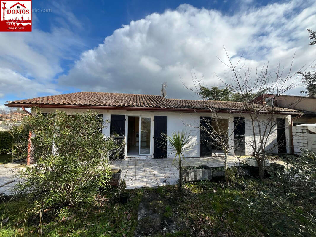 Maison à PAREMPUYRE