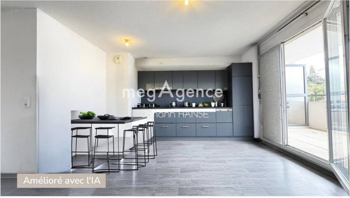 Appartement à PUGET-SUR-ARGENS