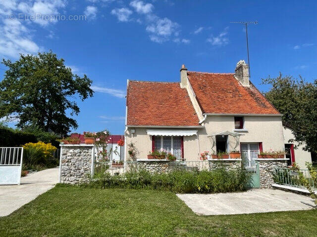Photo 1 - Maison à LA FERTE-GAUCHER