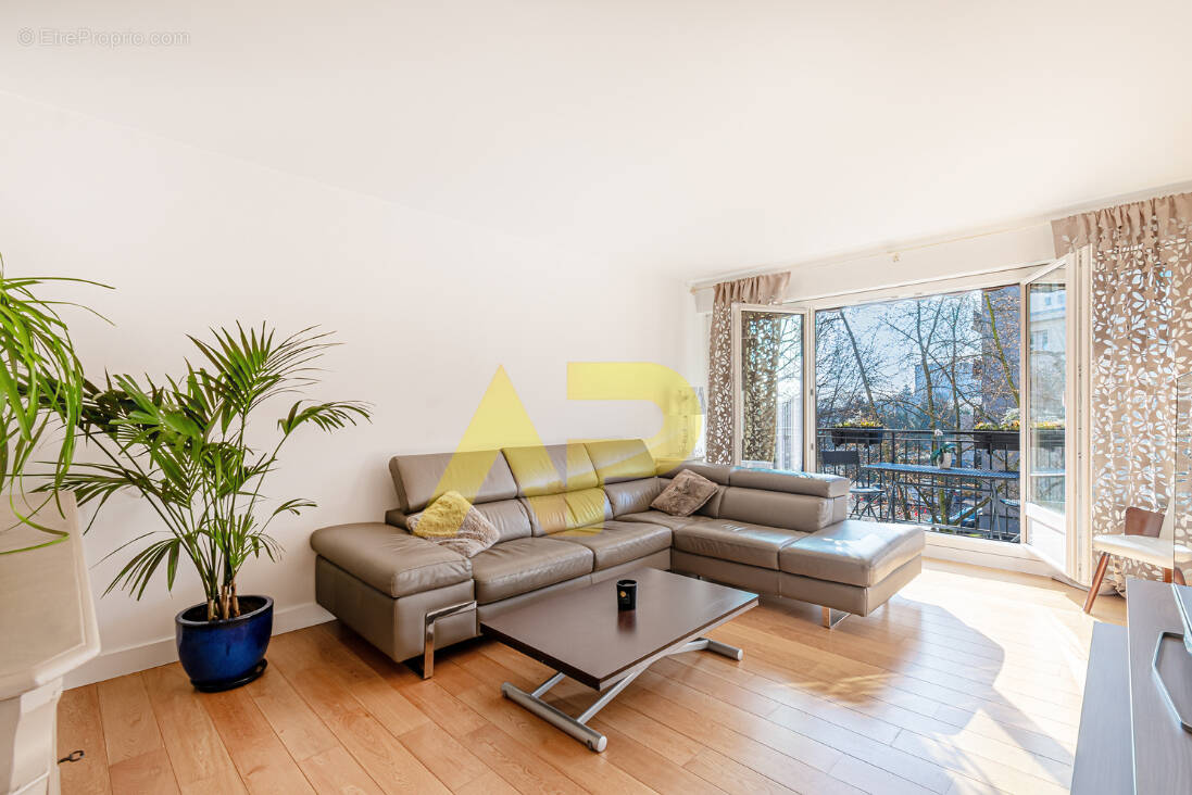 Appartement à CHATILLON