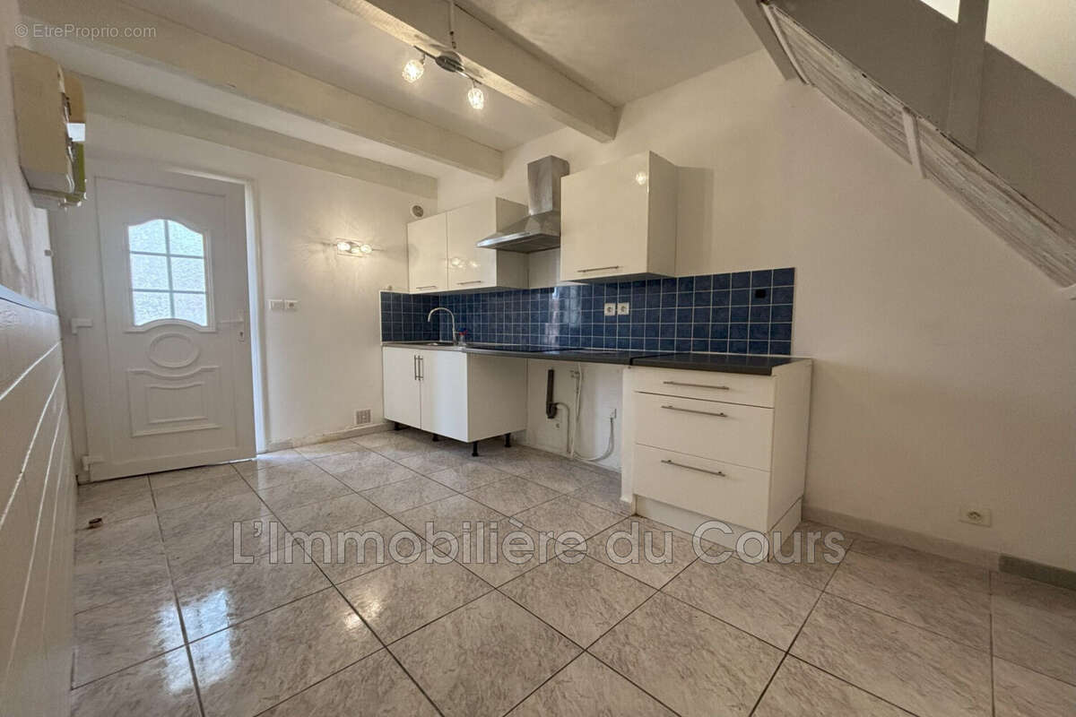 Appartement à PORT-DE-BOUC