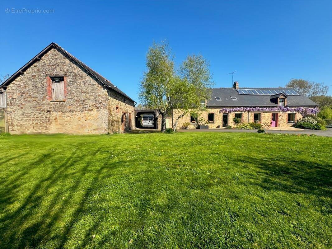 Maison à MARTIGNE-FERCHAUD