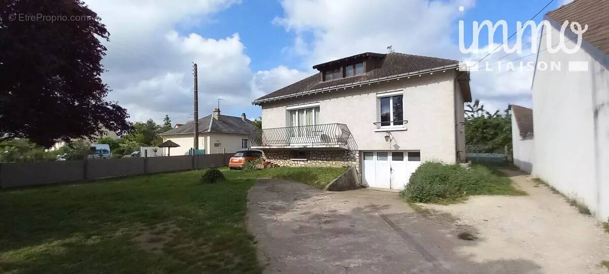 Maison à VINEUIL