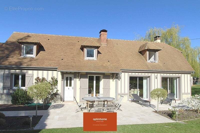 Maison à BEAUMONT-EN-AUGE