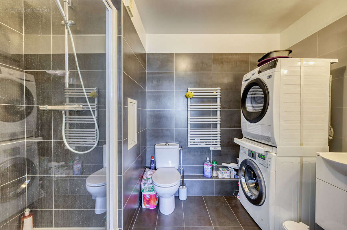 Appartement à SURESNES