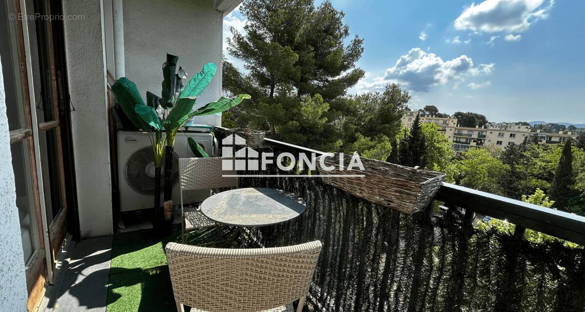 Appartement à MARSEILLE-13E