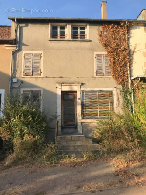 Maison à SAINT-HONORE-LES-BAINS