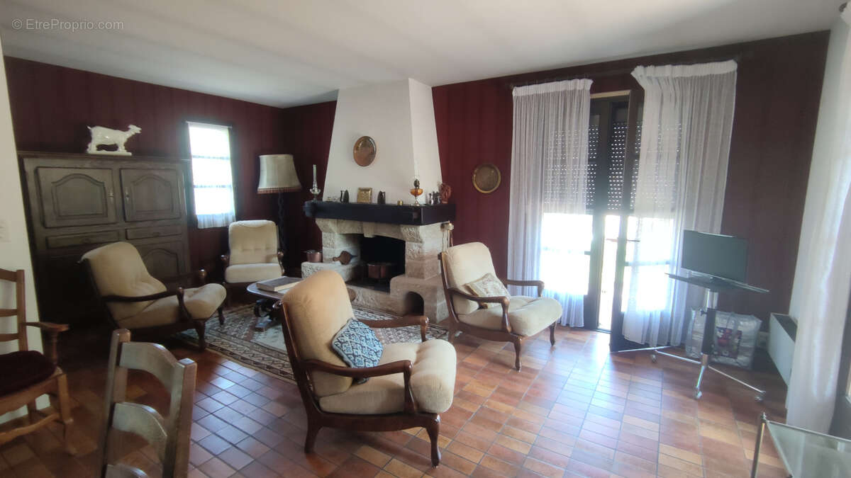 Maison à ESPALION