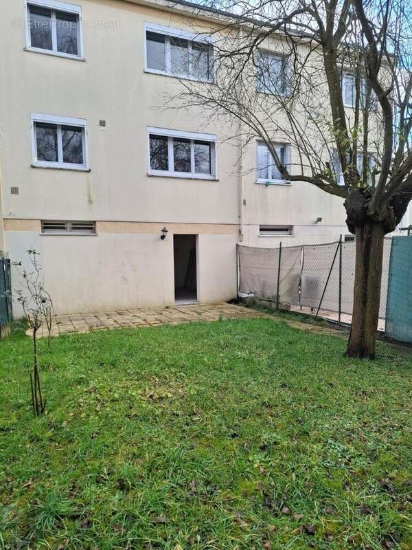 Photo 9 - Maison à LA QUEUE-EN-BRIE