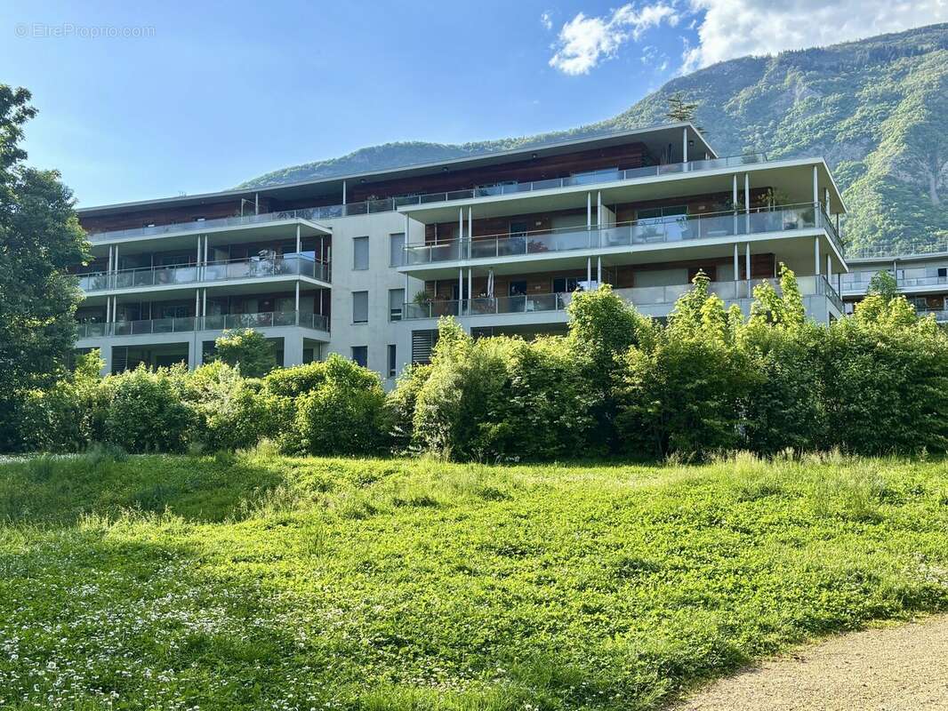 Appartement à LA TRONCHE