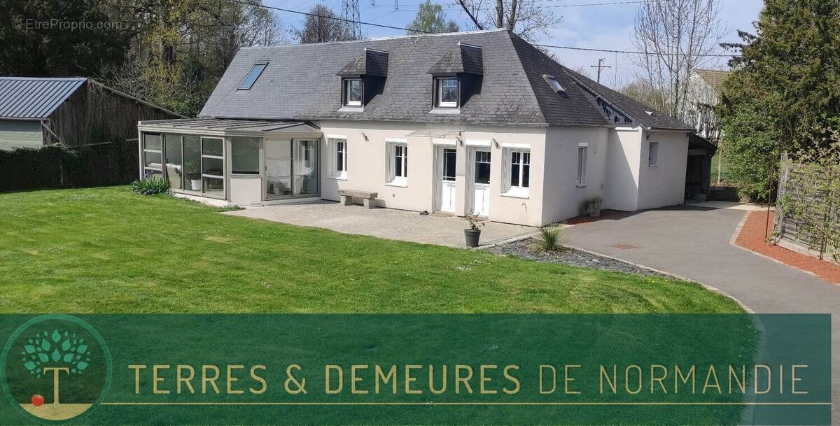 Maison à PONT-L&#039;EVEQUE