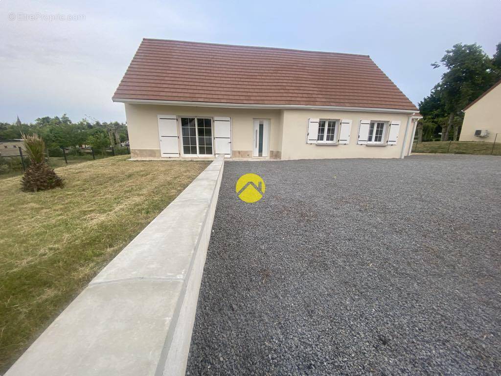 Maison à BOURBON-L&#039;ARCHAMBAULT