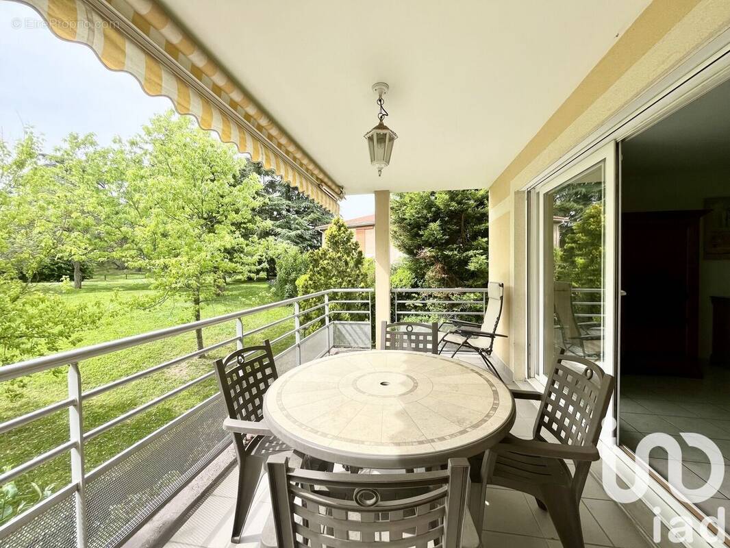 Photo 1 - Appartement à CRAPONNE
