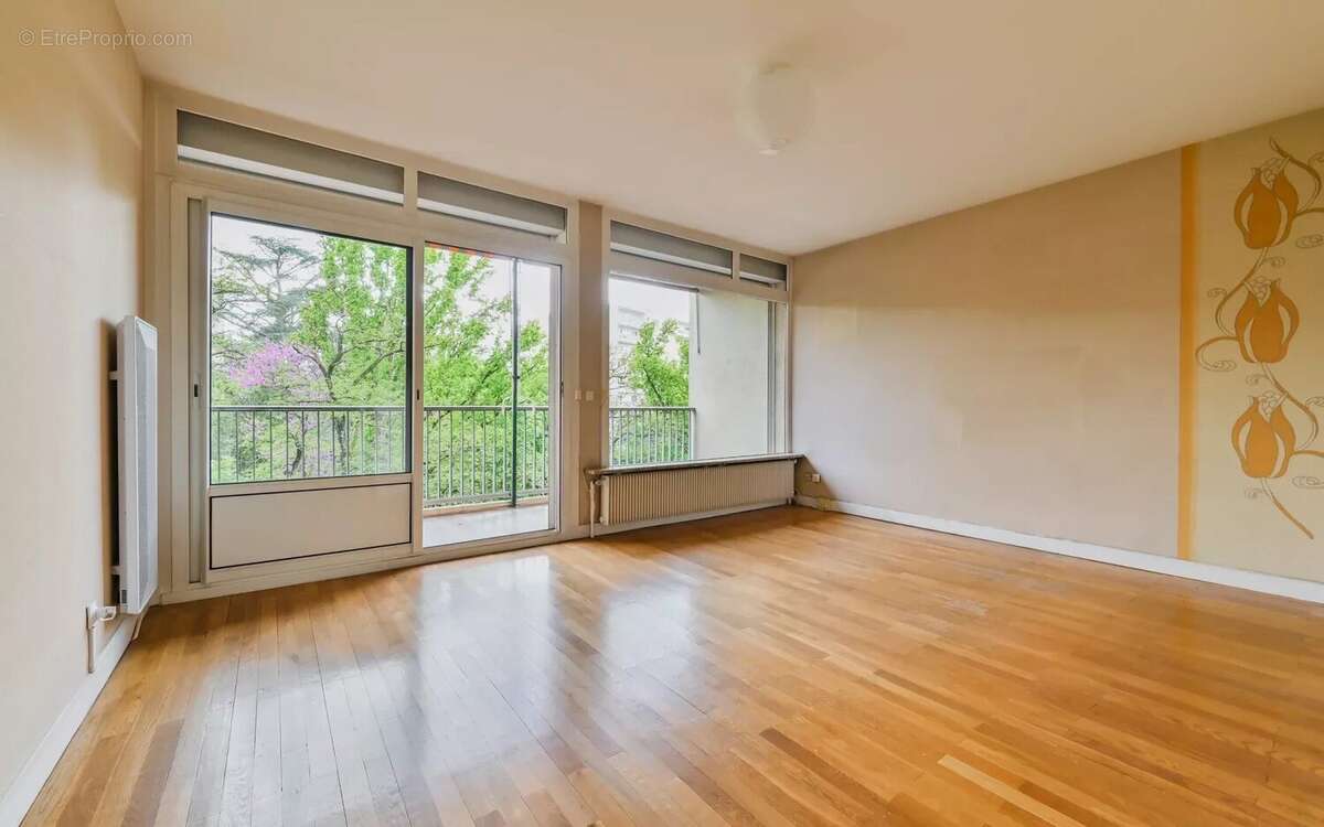 Appartement à LYON-5E