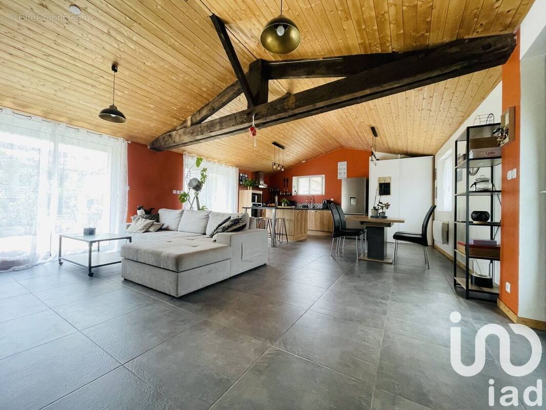 Photo 1 - Maison à LE FUILET