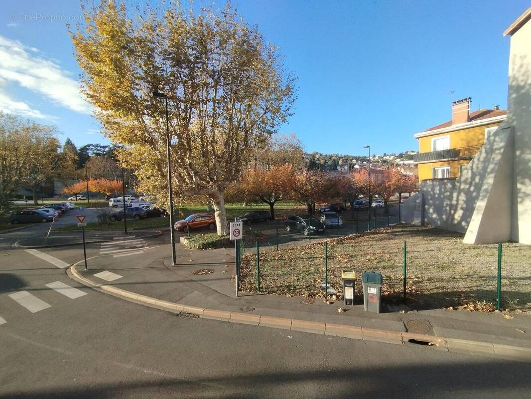 Photo 1 - Appartement à SAINT-CHAMOND