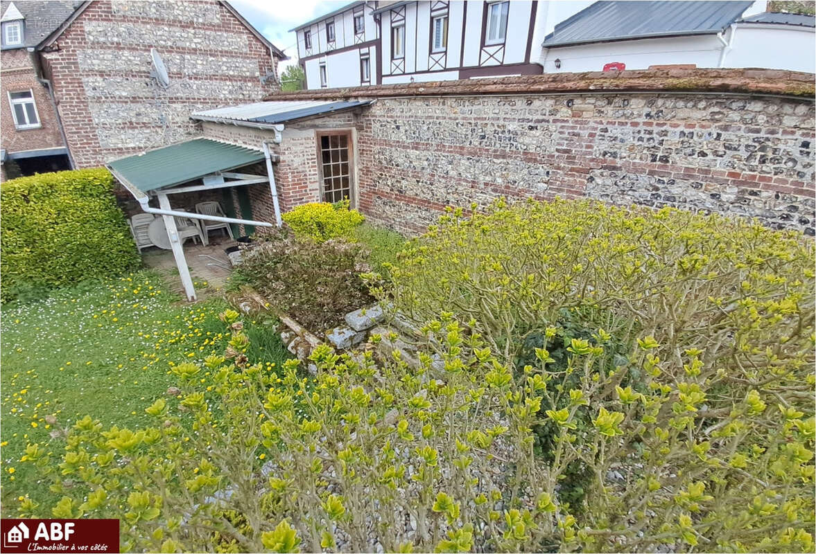 Maison à ARQUES-LA-BATAILLE