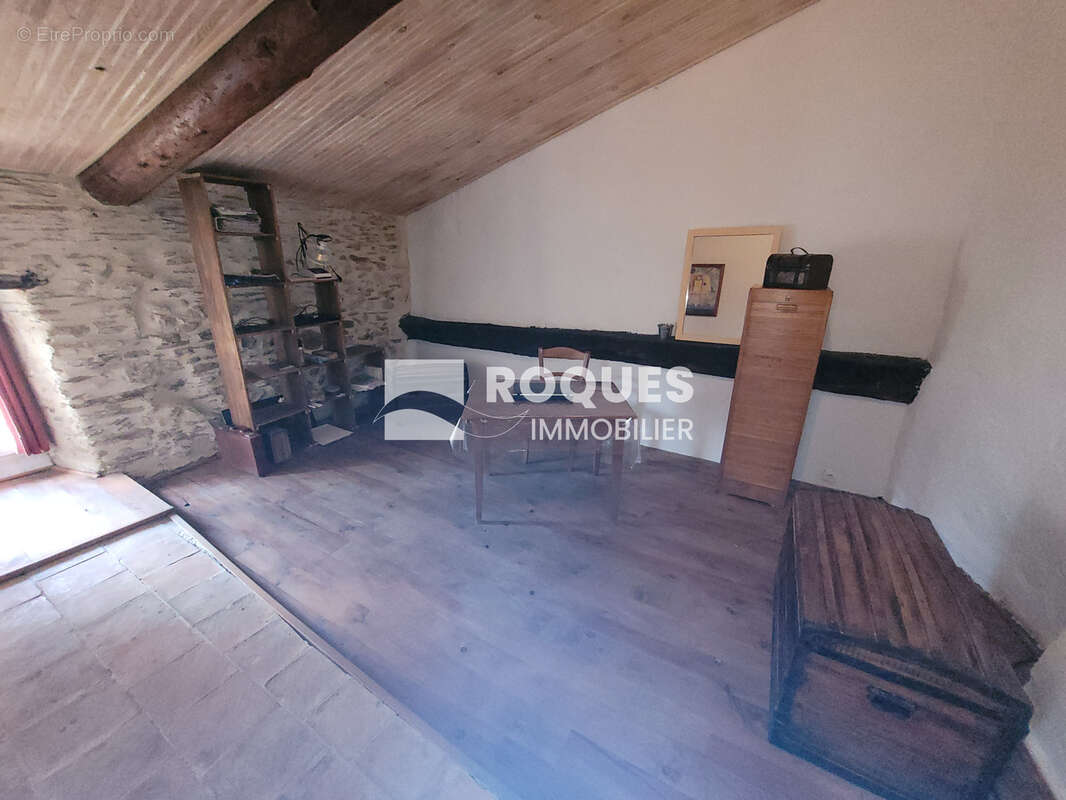 Maison à LE POUJOL-SUR-ORB