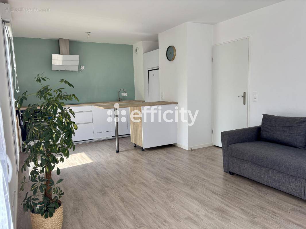 Appartement à LES ULIS