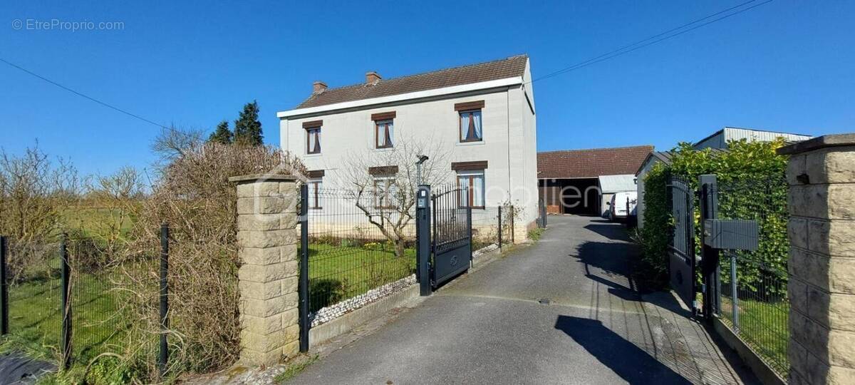 Maison à BAILLEUL