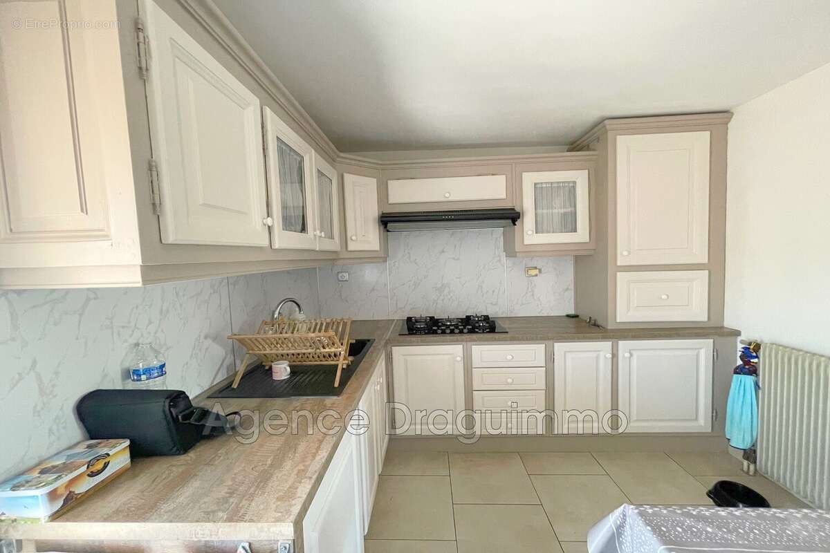 Appartement à DRAGUIGNAN