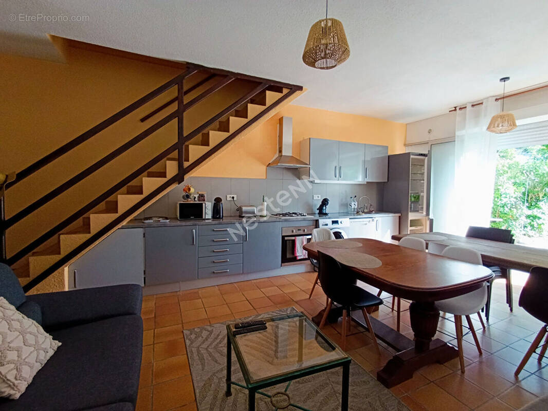 Maison à BORGO