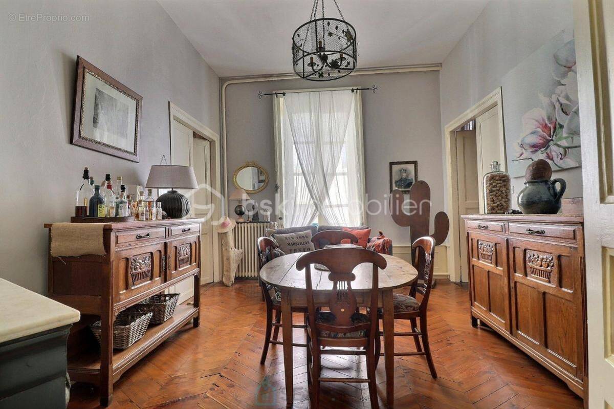 Appartement à THIERS