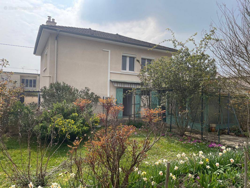 Maison à SAINT-REMY