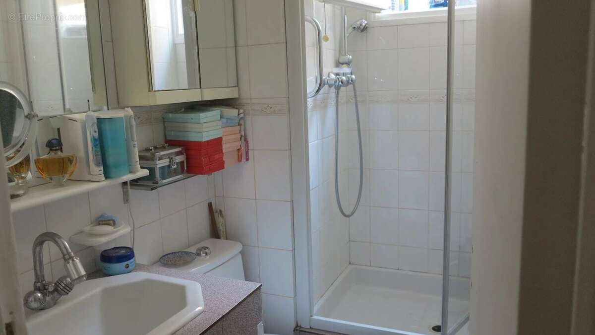 Appartement à PARIS-19E