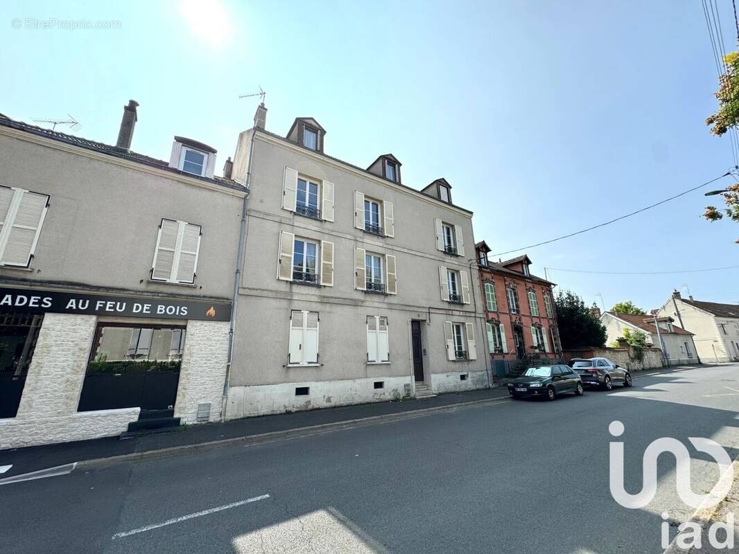 Photo 1 - Appartement à MONTEREAU-FAULT-YONNE