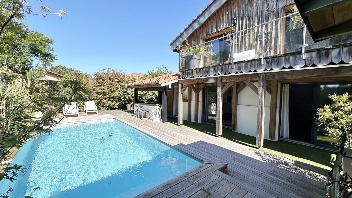 Maison à SOUSTONS
