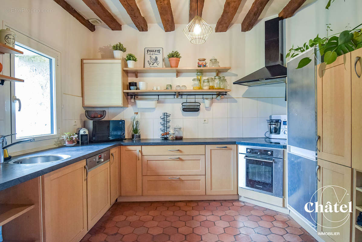 Maison à LA CHAPELLE-EN-SERVAL