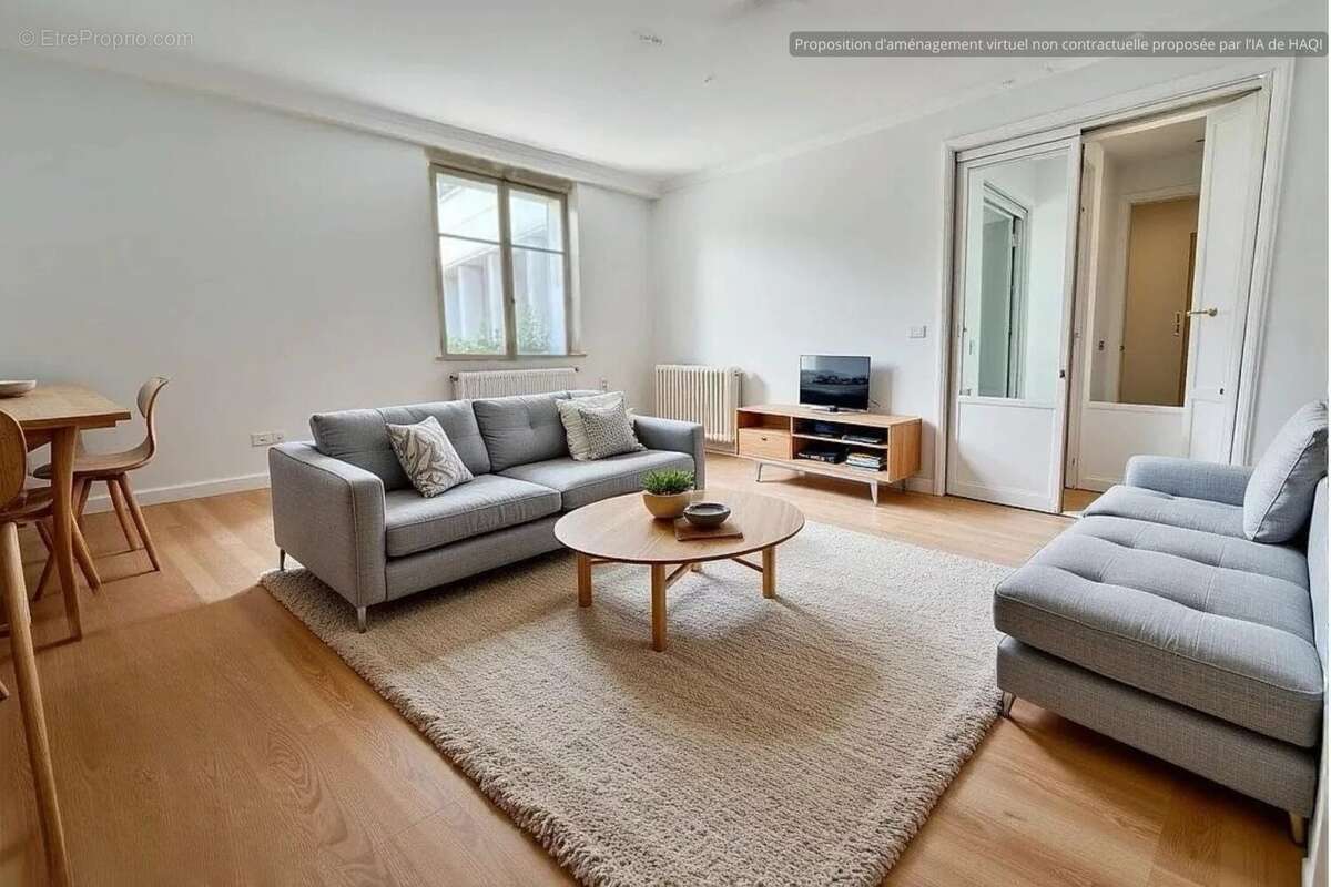 Appartement à PARIS-17E