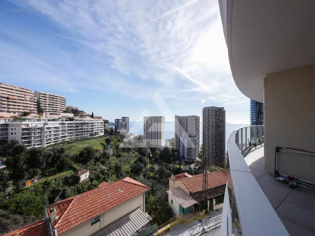 Appartement à BEAUSOLEIL