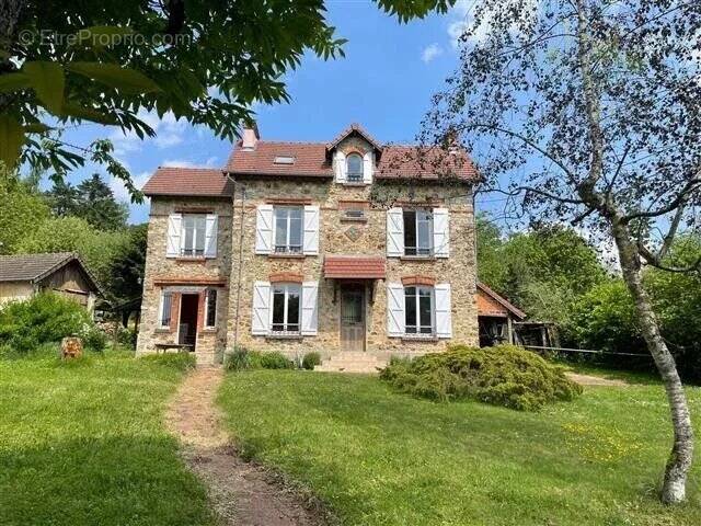 Maison à LIZY-SUR-OURCQ