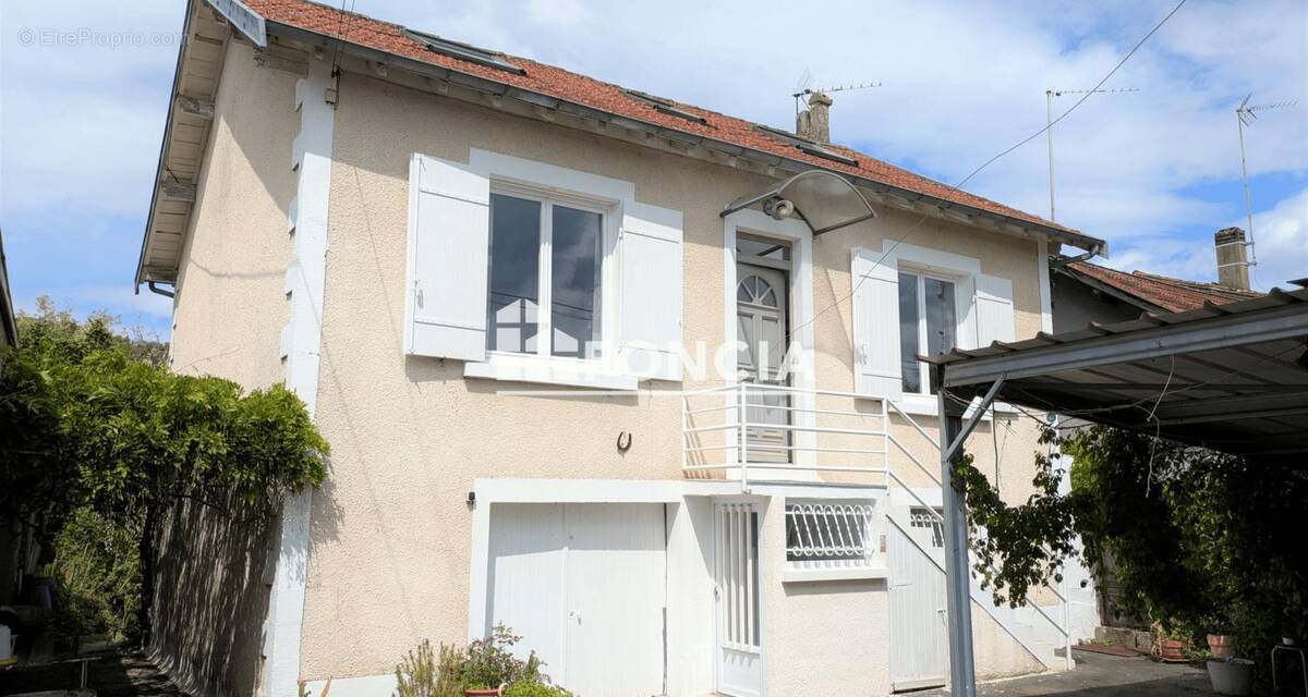 Maison à COULOUNIEIX-CHAMIERS