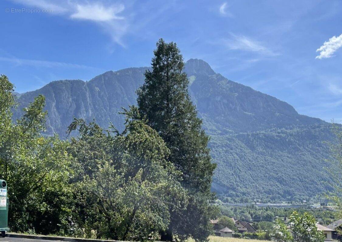 Terrain à AYSE