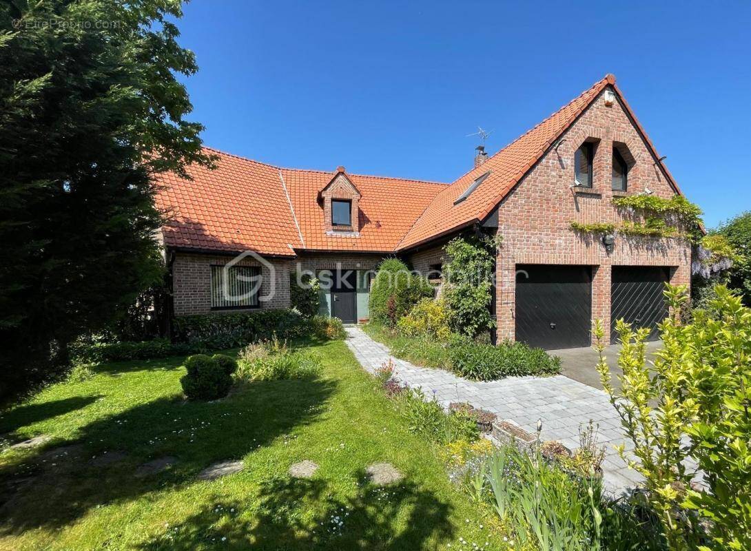 Maison à SAINGHIN-EN-MELANTOIS