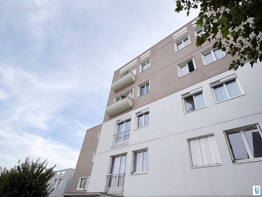 Appartement à CANTELEU