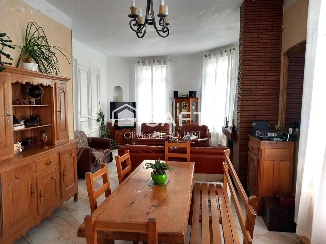 Photo 1 - Maison à SAINT-QUENTIN
