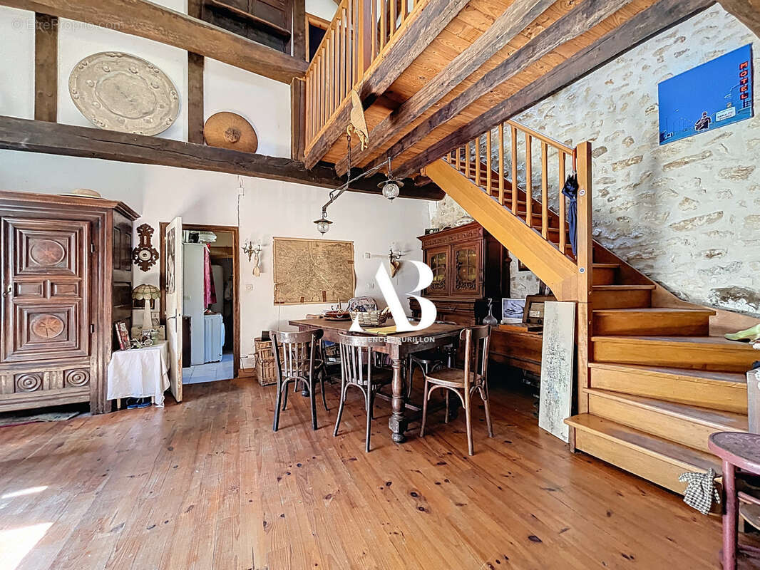 Maison à NANGIS