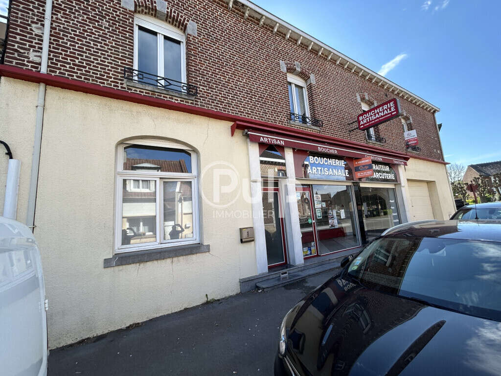 Maison à VIOLAINES