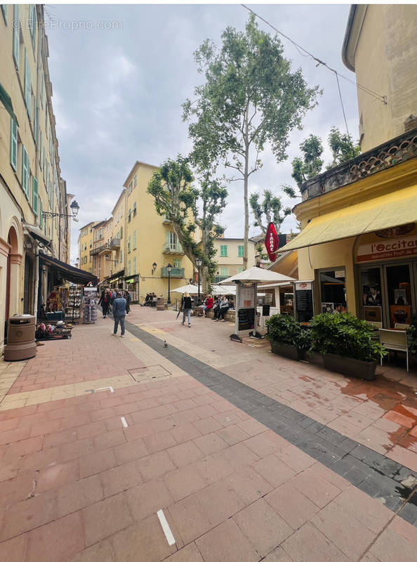 Commerce à MENTON